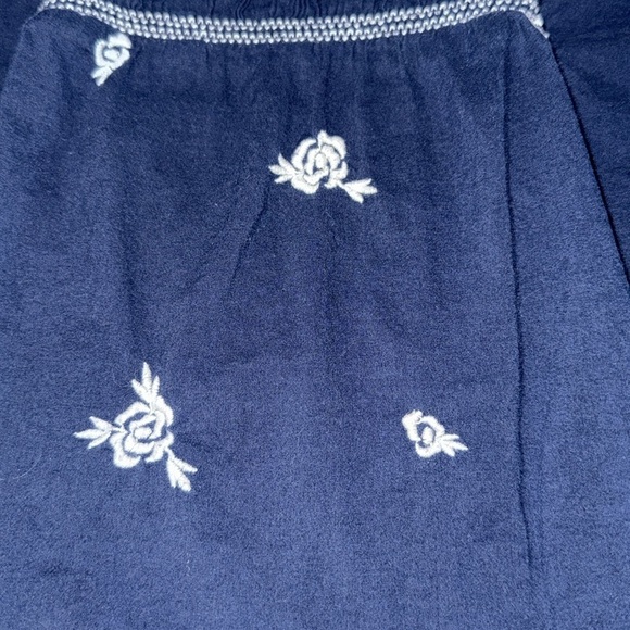 Lucky Brand Dark Blue Embroidered Smocked Insert Peasant Top - Picture 6 of 8